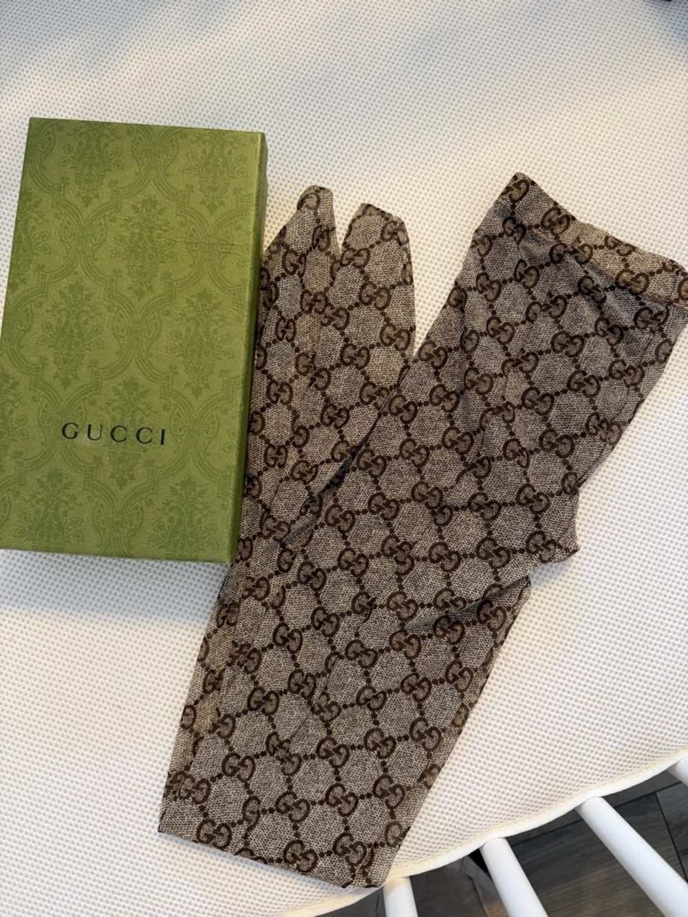 Gucci Beige and Brown GG Monogram Scarf - Picture 2 of 4